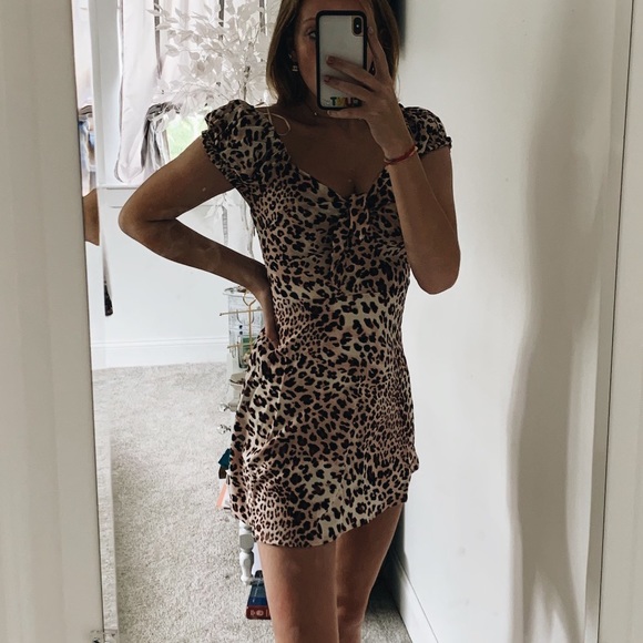 Dresses & Skirts - Laura’s boutique dress